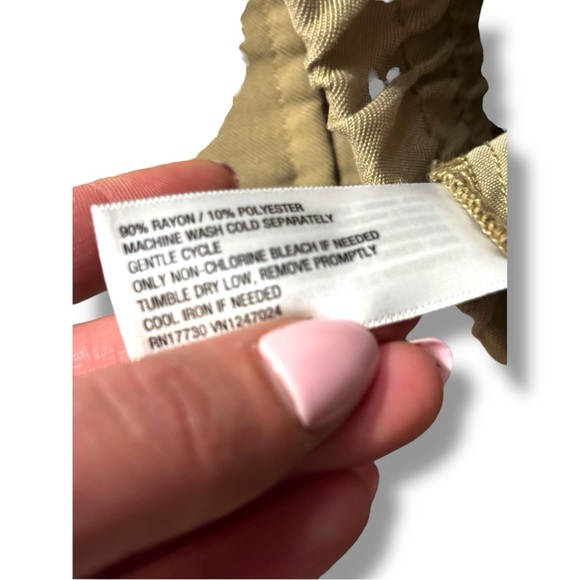 a new day Women's Large Stylish Tan/Khaki Wide-Leg Drawstring Waist Cargo Pants - Picture 7 of 14